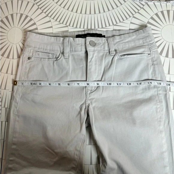 EUC WOMENS CALVIN KLEIN JEANS KHAKI - Picture 11 of 11
